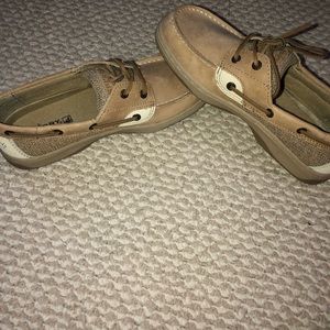 New light brown Sperrys